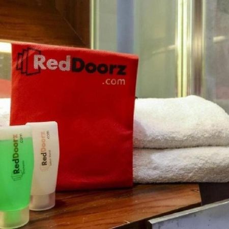 Reddoorz @ Ranotana Manado酒店 外观 照片